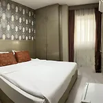 Metro Otel